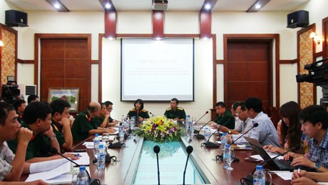 Fomentan cooperación de ASEAN en la remoción de bombas y explosivos  - ảnh 1