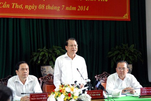 Ciudad de Can Tho revisa los 6 meses del desarrollo socioeconómico, seguridad y defensa nacional - ảnh 1