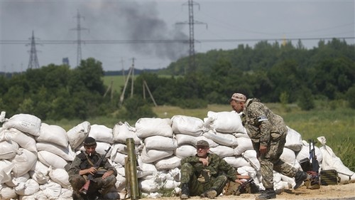 Nuevos combates en Donetsk cobran vidas civiles - ảnh 1