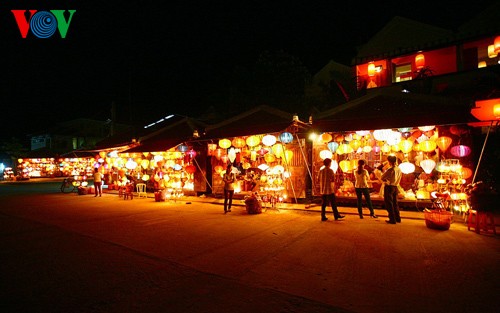 Belleza mágica de faroles tradicionales en Hoi An - ảnh 9