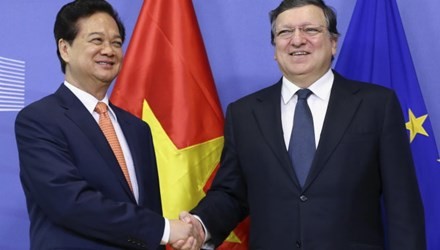 Primer ministro vietnamita en Comisión Europea - ảnh 1