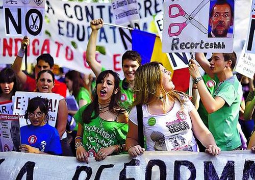 Manifestaciones en España contra recortes en educación  - ảnh 1