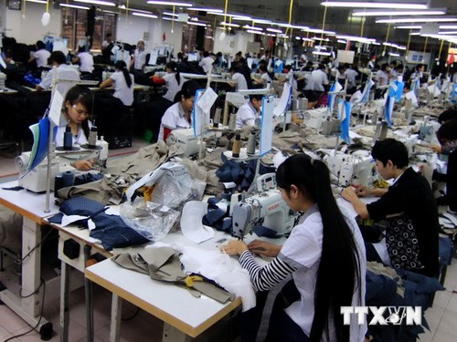 Especialistas internacionales aprecian esfuerzos vietnamitas en impedir la inflación - ảnh 1