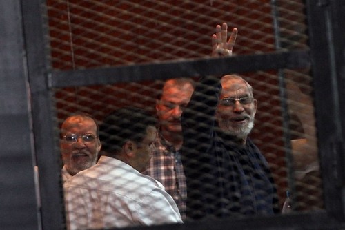 Egipto procesa a miembros de los Hermanos Musulmanes - ảnh 1