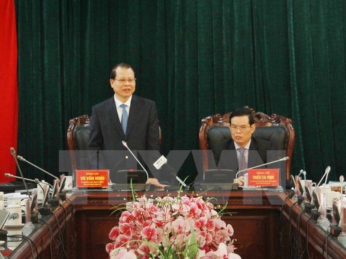 Se reúne vice primer ministro vietnamita con autoridades de provincia Ha Giang - ảnh 1