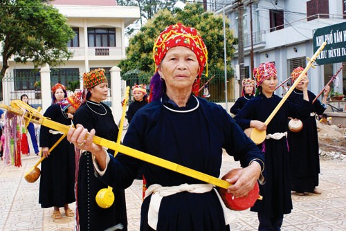  Cantos específicos de los Tay en Binh Lieu - ảnh 1