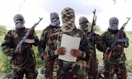 Al-Shabaad amenaza con continuar lanzando ataques contra Kenia - ảnh 1