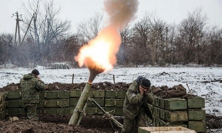 Logran partes en conflicto en Ucrania el cese el fuego en Donetsk - ảnh 1