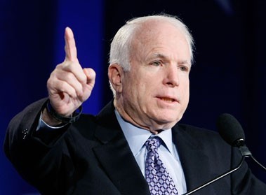 Nombrado McCain nuevo asesor del presidente ucraniano  - ảnh 1