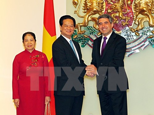 Actividades del premier vietnamita en Bulgaria - ảnh 1