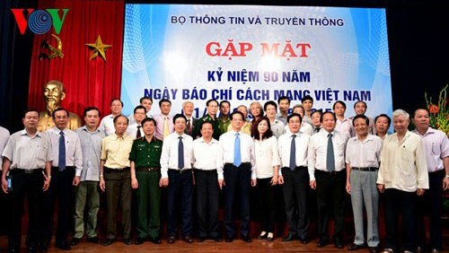 Destacan crecimiento y aportes de la prensa de Vietnam al desarrollo nacional - ảnh 1