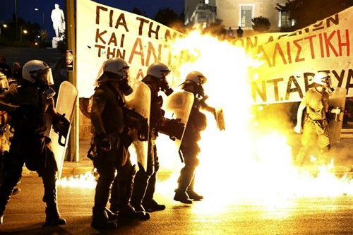 Se cuestiona la salida de Grecia de la crisis de deuda soberana - ảnh 2
