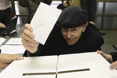 España: Cataluña celebra elecciones locales  - ảnh 1