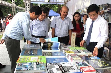 Feria y Exposición Internacional de libros: oportunidad para llevar obras vietnamitas al mundo - ảnh 2