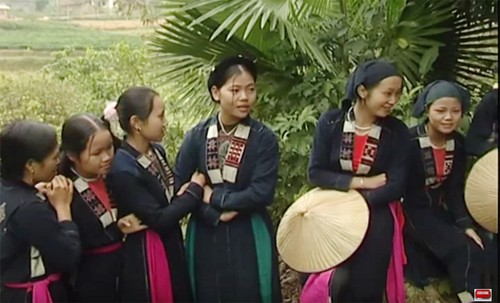 Auténticas canciones folclóricas de los San Chi - ảnh 2