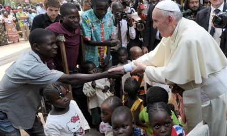 Papa Francisco pide paz en República Centroafricana - ảnh 1