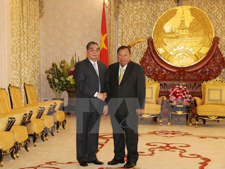 Vietnam y Laos coincididos en intensificar cooperación en diferentes ámbitos  - ảnh 1