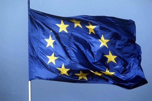 Coordina Unión Europea con redes sociales para combatir terrorismo en Internet - ảnh 1