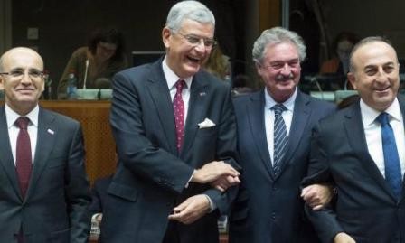 Unión Europea reactiva las negociaciones de adhesión con Turquía - ảnh 1