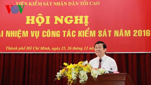 Elogia presidente vietnamita logros de la fiscalía nacional en 2015 - ảnh 1