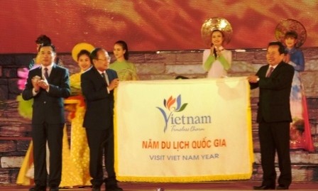 Cierre del Año Nacional de Turismo Thanh Hoa-2015  - ảnh 1