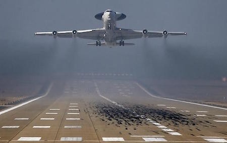 OTAN desplegará aviones de alerta temprana en Turquía   - ảnh 1