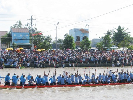 Original regata de los jemeres en la provincia vietnamita de Soc Trang - ảnh 3