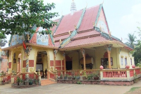 La pagoda en la vida espiritual de los jemeres en el sur de Vietnam - ảnh 2