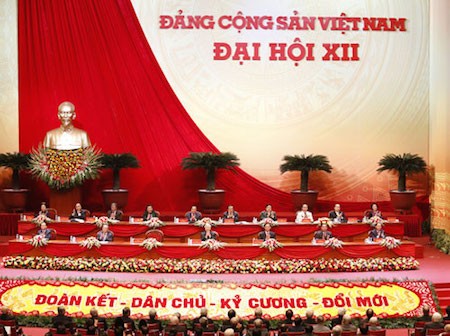 El pueblo presta gran atención al XII Congreso Nacional del Partido Comunista  - ảnh 1