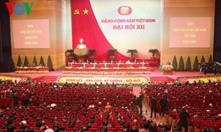 Vietnamitas satisfechos ante éxito del XII Congreso del Partido  - ảnh 1