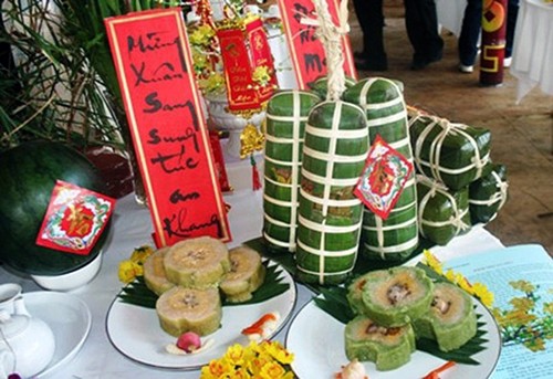 Costumbres de la celebración del Tet en diferentes regiones vietnamitas  - ảnh 3