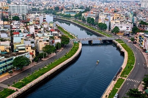Ciudad Ho Chi Minh apuesta por el bienestar de su gente  - ảnh 2