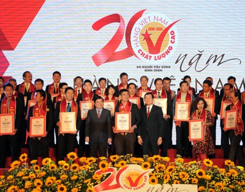 Reconocen a 500 empresas proveedoras de productos vietnamitas de alta calidad - ảnh 1