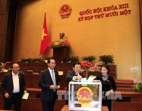 Diputados vietnamitas muestran confianza en el nuevo gobierno - ảnh 1