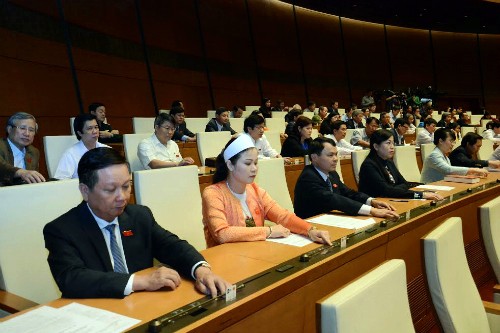 Parlamento vietnamita continúa liberación de cargos de dirigencia - ảnh 1