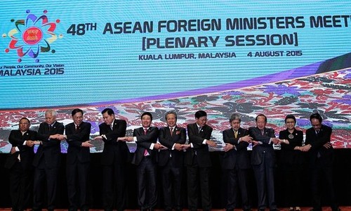 Seguridad de la ASEAN debe vincularse con la estabilidad en el Mar del Este - ảnh 2