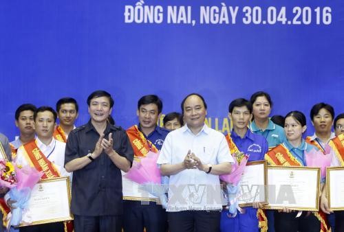 Gobierno vietnamita impulsa el desarrollo empresarial - ảnh 2