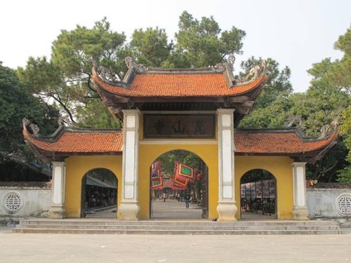 Pagoda Con Son, un relevante centro cultural y espiritual  - ảnh 1