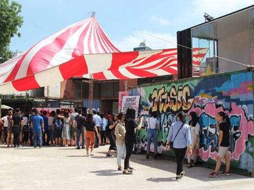 Animado programa de arte callejero “Street Art Fair 2” en Hanoi - ảnh 1