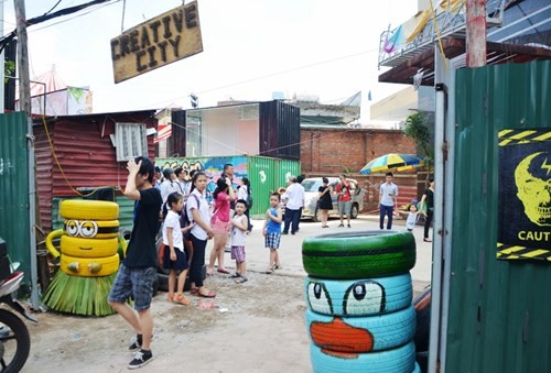 Animado programa de arte callejero “Street Art Fair 2” en Hanoi - ảnh 2