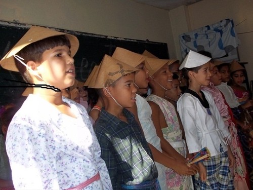 Ratifican niños cubanos su admiración por Martí, Ho Chi Minh y Vietnam - ảnh 2
