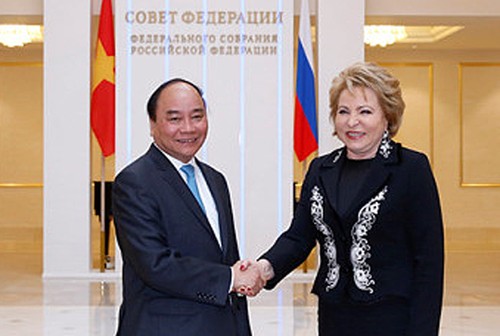 Exhorta premier vietnamita a consolidación de lazos tradicionales con Rusia  - ảnh 1