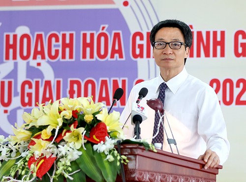 Urge dirigente vietnamita a considerar el tema de población un tema estratégico nacional - ảnh 1