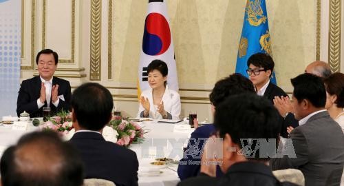 Presidenta surcoreana llama a la solidaridad nacional contra el programa nuclear norcoreano - ảnh 1