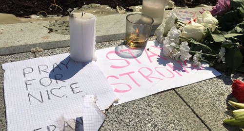 Francia decreta 3 días de luto por el atentado en Niza - ảnh 1