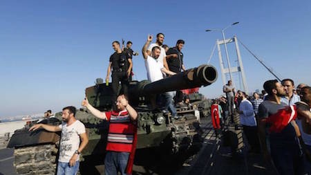 Fracasa intento de golpe de Estado en Turquía - ảnh 1