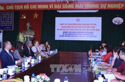 Estados Unidos destina créditos para ayudar a Vietnam en combate contra VIH - ảnh 1