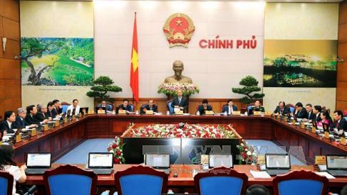 Comienza reunión ordinaria de julio del gobierno vietnamita - ảnh 1