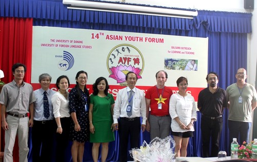 Abierto Foro Juvenil de Asia en ciudad central de Vietnam - ảnh 1