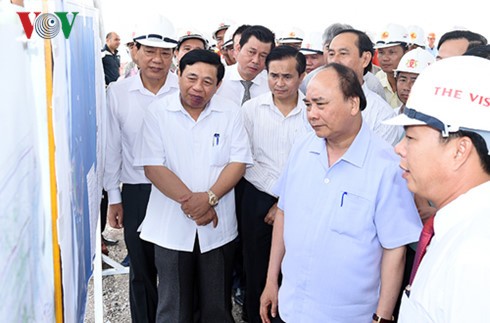 Premier vietnamita continua su vista de trabajo en Nghe An - ảnh 1